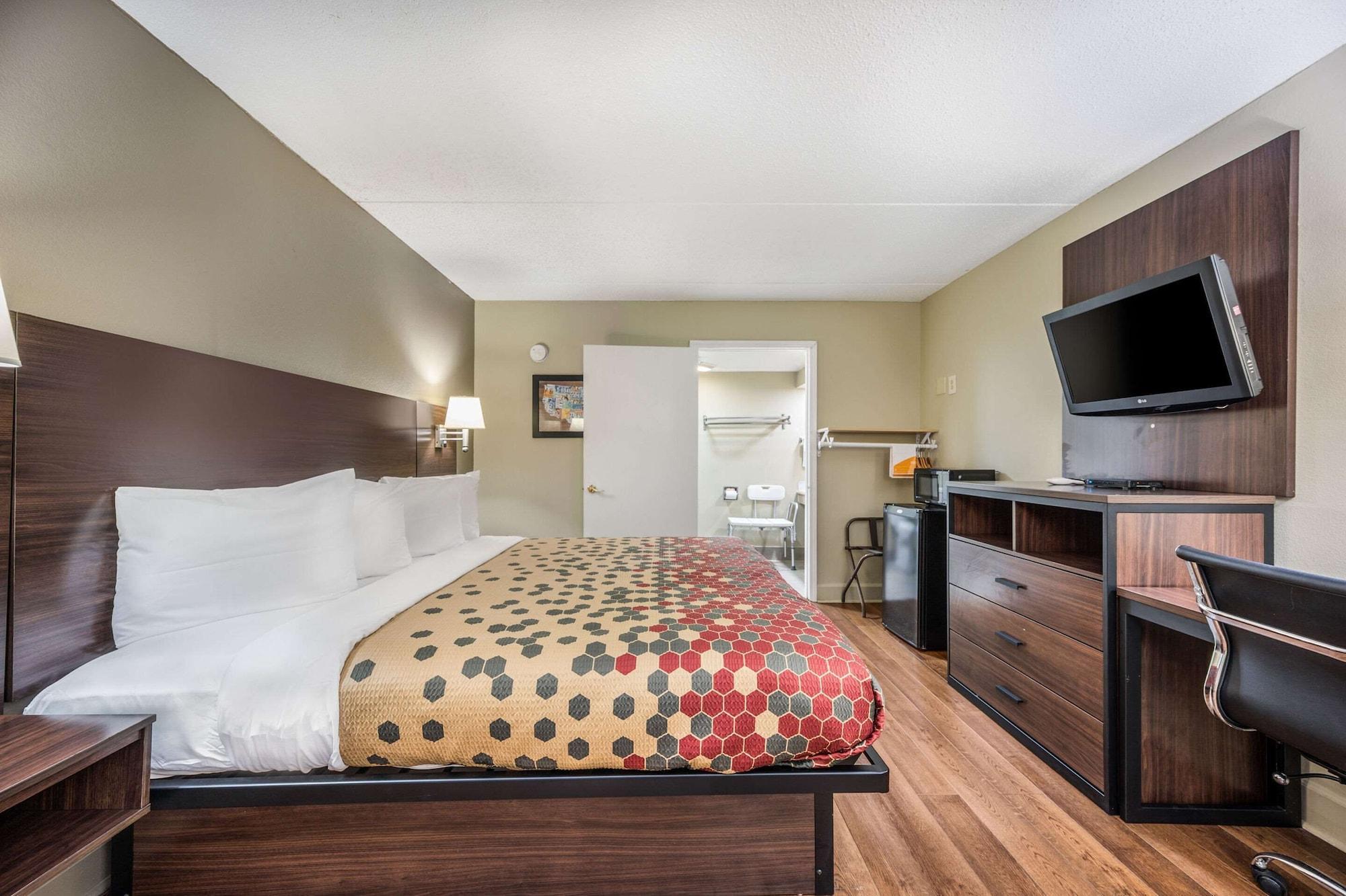 Econo Lodge Inn & Suites University Гантсвілл Екстер'єр фото